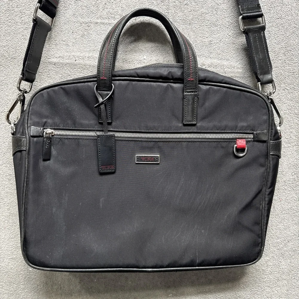 TUMI 2way Business Bag Cornwall A4 PC Storage Black Laptop Travel Commuter